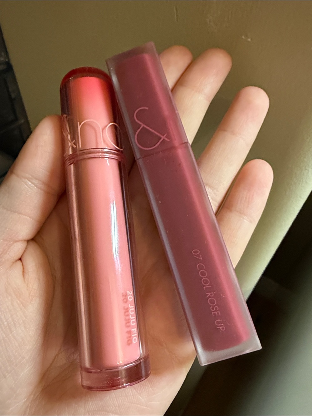 Romand lip tints